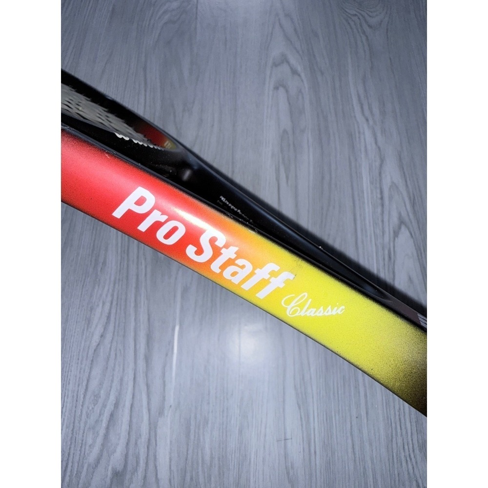 Wilson Pro staff Classic Tennis Racket 95 SQ in graphite Black - Picture 4 of 11